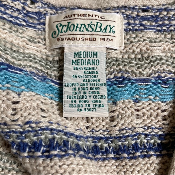 St John’s Bay Women’s Vest - Picture 3 of 3